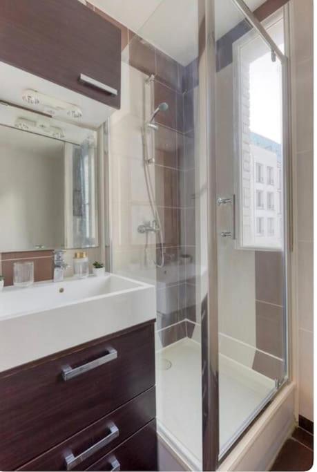 L'Ideal A 2 Pas De Paris Et Du Metro Dhhimmo Vanves Exterior foto